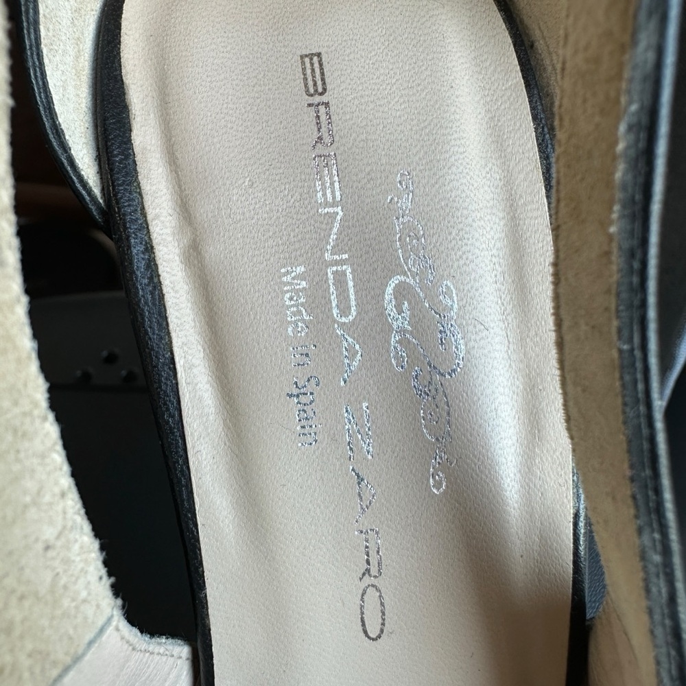 BRENDA ZARO WOMEN'S POINTED TOE BLACK LEATHER 4" HEEL W/ BUCKLE CLOSURE SIZE 37 - Picture 13 of 16